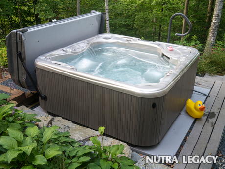 hot-tub hot-tub